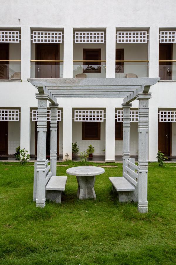 Kstdc Hotel Mayura Hoysala, Mysore Exterior foto